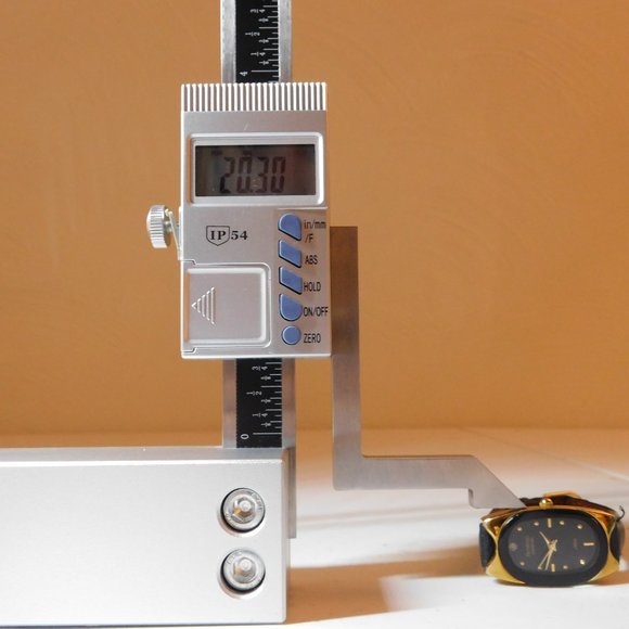 Armitron Diamond Quartz Analog Women's Watch - Picture 6 of 6